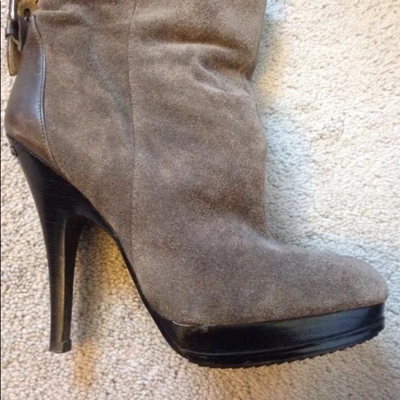 Michael Kors Booties/ Boots/ Heels Gray Leather - Picture 2 of 8